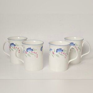 Royal Doulton UK Expressions Windermere Floral Blue and Pink Mug Set